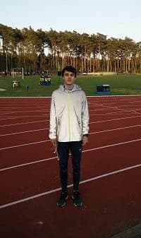 herentals_1mei_PieterSisk Pieter Sisk verbetert CR 800m scholieren