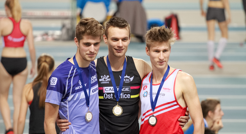 Tristan Bloemen met brons op podium 1500m
Tristan Bloemen met brons op podium 1500m