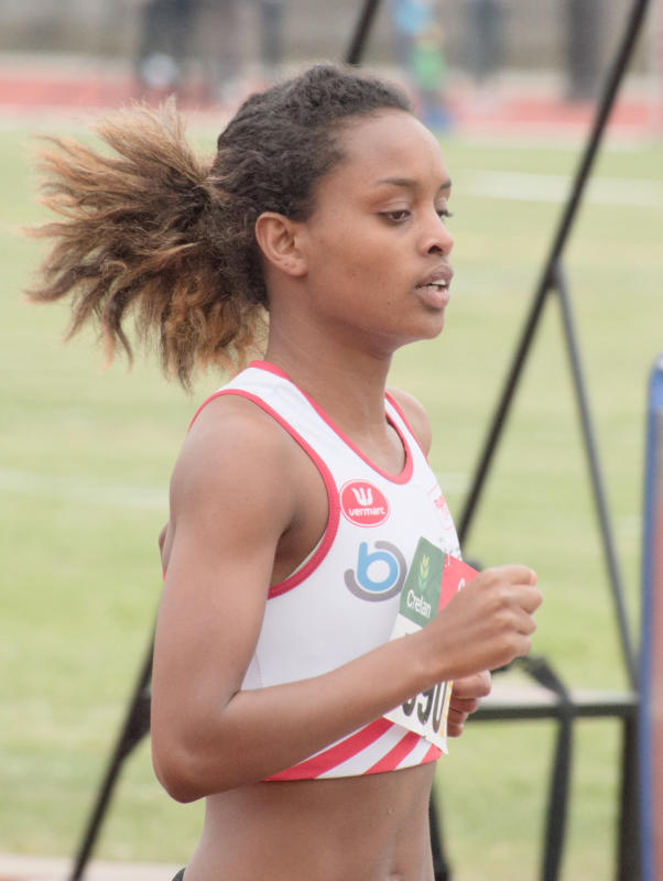 Yewbdar Denys behaald verdiend brons in een tactische 5000m race Yewbdar Denys behaald verdiend brons in een tactische 5000m race