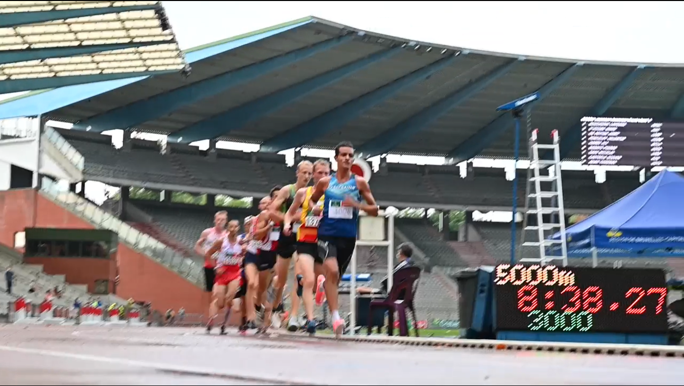 Ali Hamdi in de 5000m-finale Ali Hamdi in de 5000m-finale