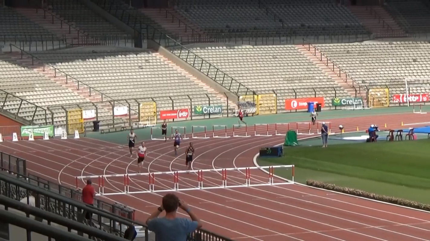 Tim Rummens plaatst zich overtuigend voor de finale van de 400m horden. Tim Rummens plaatst zich overtuigend voor de finale van de 400m horden.